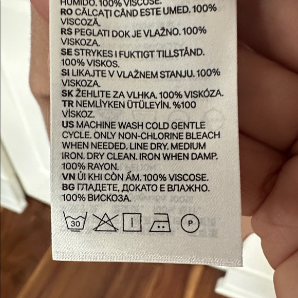 H&M ROSE GOLD SATIN MIDI SLIP DRESS SIZE 4 NWT - Picture 7 of 10